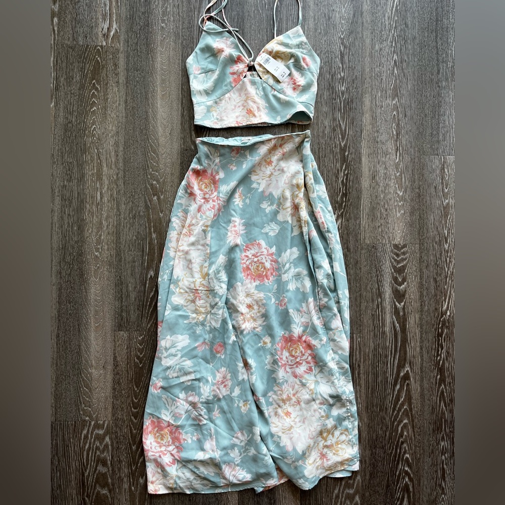 Floral Abercrombie skirt and top set